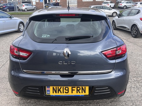 1.5dCi [90] Play 1.5 Hatchback Manual Diesel