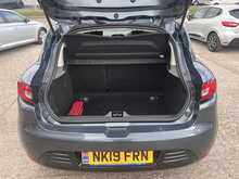 Renault Clio 1.5 dCi [90] Play 5-Door Hatchback Euro 6 Diesel Manual