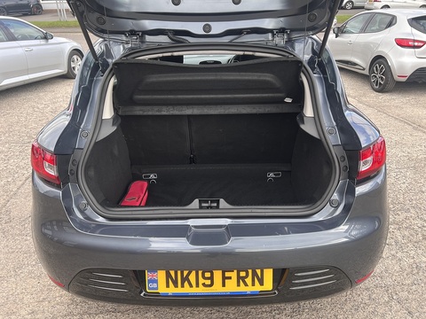 1.5dCi [90] Play 1.5 Hatchback Manual Diesel