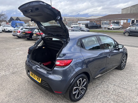 1.5dCi [90] Play 1.5 Hatchback Manual Diesel