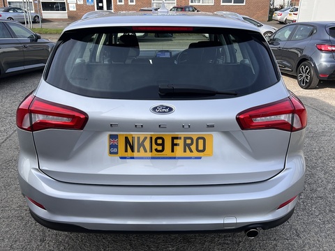 1.5 EcoBlue [95] Zetec Euro 6 1.5 5dr Estate Manual Diesel