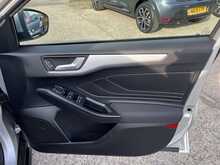 Ford Focus 1.5 EcoBlue [95] Zetec Euro 6 Diesel Estate Car Manual