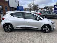 Renault Clio 1.5 dCi [90] Play 5-Door Hatchback Euro 6 Diesel Manual