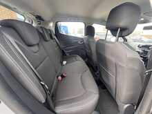 Renault Clio 1.5 dCi [90] Play 5-Door Hatchback Euro 6 Diesel Manual