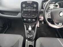 Renault Clio 1.5 dCi [90] Play 5-Door Hatchback Euro 6 Diesel Manual