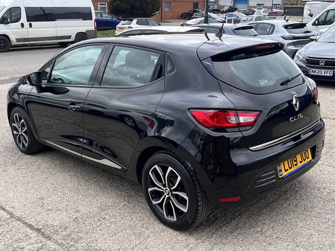 1.5dCi [90] Play 1.5 5dr Hatchback Manual Diesel