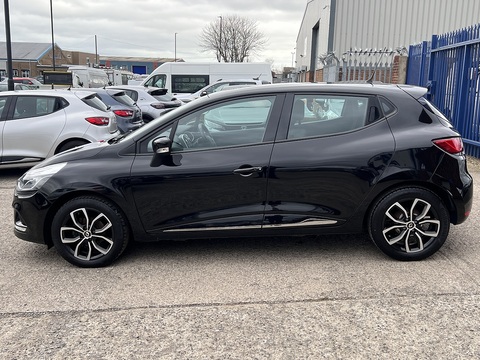 1.5dCi [90] Play 1.5 5dr Hatchback Manual Diesel