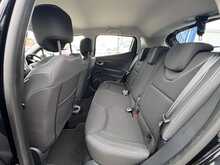 Renault Clio 1.5 dCi [90] Play 5-Door Hatchback Euro 6 Diesel Manual