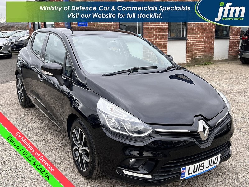 1.5dCi [90] Play 1.5 5dr Hatchback Manual Diesel