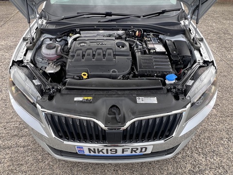 2.0 TDI [150] S (Euro 6) 2.0 5dr Estate Manual Diesel