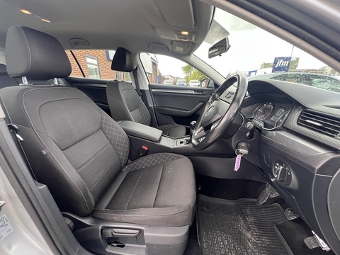 2.0 TDI [150] S (Euro 6) 2.0 5dr Estate Manual Diesel