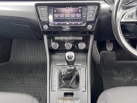 2.0 TDI [150] S (Euro 6) 2.0 5dr Estate Manual Diesel