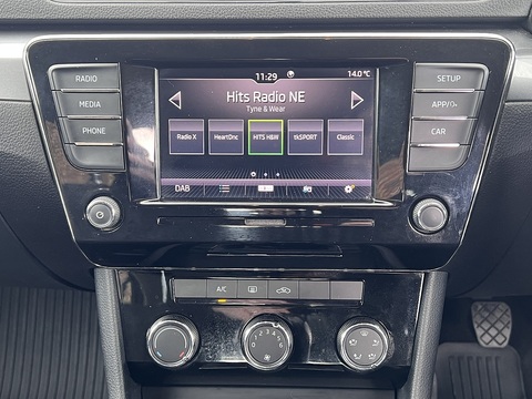2.0 TDI [150] S (Euro 6) 2.0 5dr Estate Manual Diesel