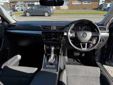 2.0 TDI [150] SE DSG 2.0 5dr Estate Semi Auto Diesel