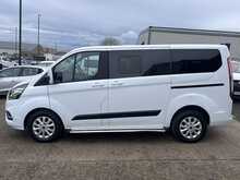 Ford Tourneo Custom 2.0 320 EcoBlue Zetec Euro 6 (s/s) 5Dr (8 Seats)