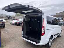 Ford Tourneo Custom 2.0 320 EcoBlue Zetec Euro 6 (s/s) 5Dr (8 Seats)