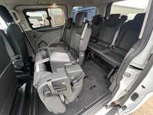 Ford Tourneo Custom 2.0 320 EcoBlue Zetec Euro 6 (s/s) 5Dr (8 Seats)