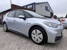 Volkswagen ID.3 Pro 58kWh Life Auto Electric 5-Door Hatchback