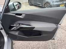 Volkswagen ID.3 Pro 58kWh Life Auto Electric 5-Door Hatchback