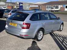 Skoda Octavia 1.6 TDI [115] SE Euro 6 Diesel Manual Estate Car
