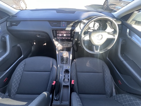 1.6 [115] TDI S Euro 6 (s/s) 1.6 5dr Estate Manual Diesel
