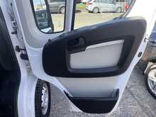 2.0 BlueHDI 35 Enterprise Heavy LWB [L3] High Roof [H2] Euro 6 [9-Seat] Window Van Diesel Manual