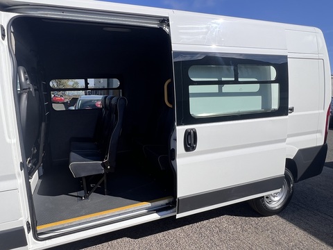 2.0 BlueHDI 35 Enterprise Heavy L3H2 [9-Seat] 2.0 Panel Van Manual Diesel
