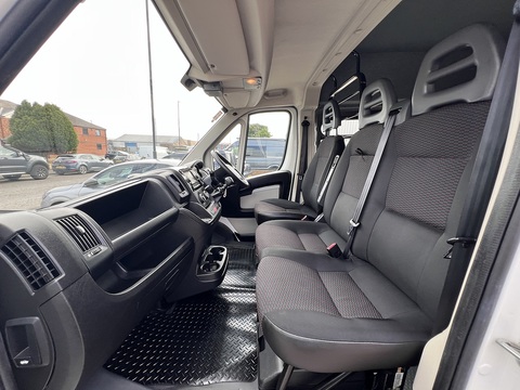 2.0 BlueHDI 35 Enterprise Heavy L3H2 [9-Seat] 2.0 5dr Panel Van Manual Diesel