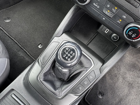 1.5 EcoBlue [95] Zetec Euro 6 1.5 5dr Estate Manual Diesel