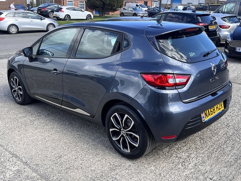 1.5 dCi [90] Play 1.5 5dr Hatchback Manual Diesel