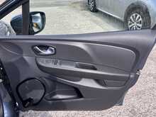 Renault Clio 1.5 dCi [90] Play 5-Door Hatchback Euro 6 Diesel Manual