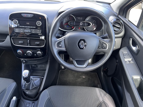 1.5 dCi [90] Play 1.5 5dr Hatchback Manual Diesel