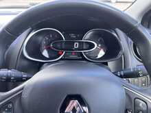 Renault Clio 1.5 dCi [90] Play 5-Door Hatchback Euro 6 Diesel Manual
