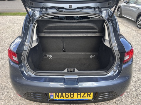 1.5 dCi [90] Play 1.5 5dr Hatchback Manual Diesel