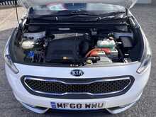 Kia Niro 1.6h [140] GDi 3 Petrol Hybrid DCT Euro 6 5-Doos SUV