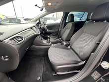 Vauxhall Astra 1.6 CDTI [110] Design Sport Tourer [Euro 6] Diesel Manual Estate