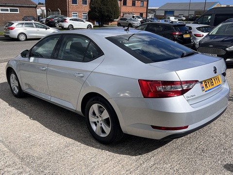 1.6 TDI S Euro 6 1.6 5dr Hatchback Manual Diesel