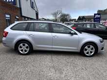Skoda Octavia 1.6 TDI [115] S Euro 6 (s/s) Diesel Estate Car Manual