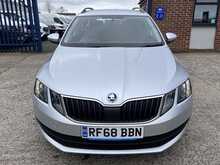 Skoda Octavia 1.6 TDI [115] S Euro 6 (s/s) Diesel Estate Car Manual