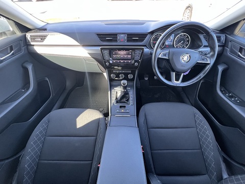 2.0 TDI [150] S (Euro 6) 2.0 5dr Estate Manual Diesel