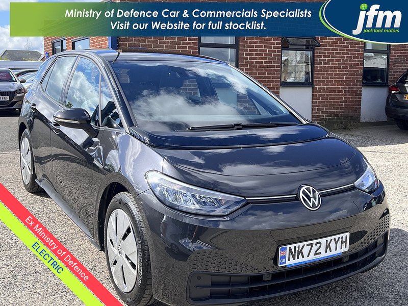 Pro 58kWh Life Auto 0.0 Hatchback Automatic Electric