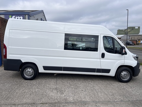 2.0 BlueHDI 35 Enterprise Heavy L3H2 [9-Seat] 2.0 5dr Combi Van Manual Diesel