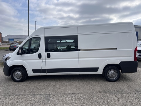 2.0 BlueHDI 35 Enterprise Heavy L3H2 [9-Seat] 2.0 5dr Combi Van Manual Diesel