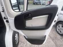 2.0 BlueHDI 35 Enterprise Heavy LWB [L3] High Roof [H2] Euro 6 [9-Seat] Combi Van Diesel Manual