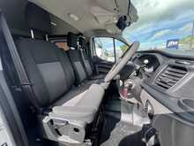 Ford Transit Custom 2.0 320 EcoBlue L1H1 5-Seat Euro 6 Diesel 6 Door Combi/Panel Van