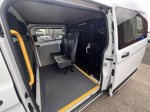 2.0 320 EcoBlue [105] L1H1 Euro 6 [5-Seat] 2.0 5dr Panel Van Manual Diesel