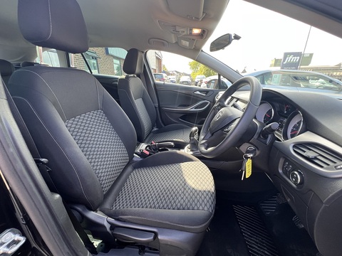 1.6 CDTi [110] Design Sports Tourer (Euro 6) 1.6 5dr Estate Manual Diesel