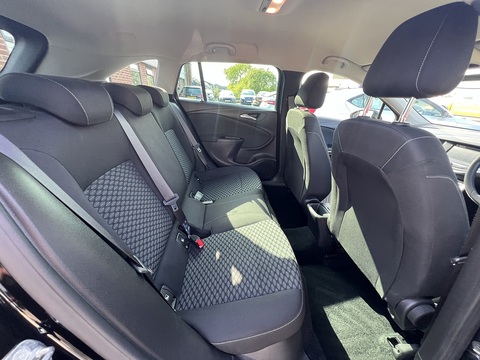 1.6 CDTi [110] Design Sports Tourer (Euro 6) 1.6 5dr Estate Manual Diesel