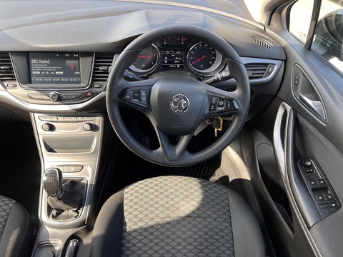 1.6 CDTi [110] Design Sports Tourer (Euro 6) 1.6 5dr Estate Manual Diesel