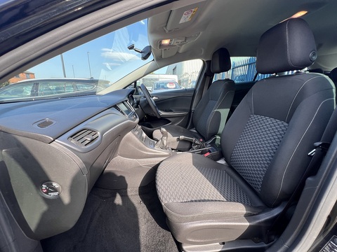 1.6 CDTi [110] Design Sports Tourer (Euro 6) 1.6 5dr Estate Manual Diesel